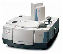 Spettrometro FT-IR Nicolet iS50